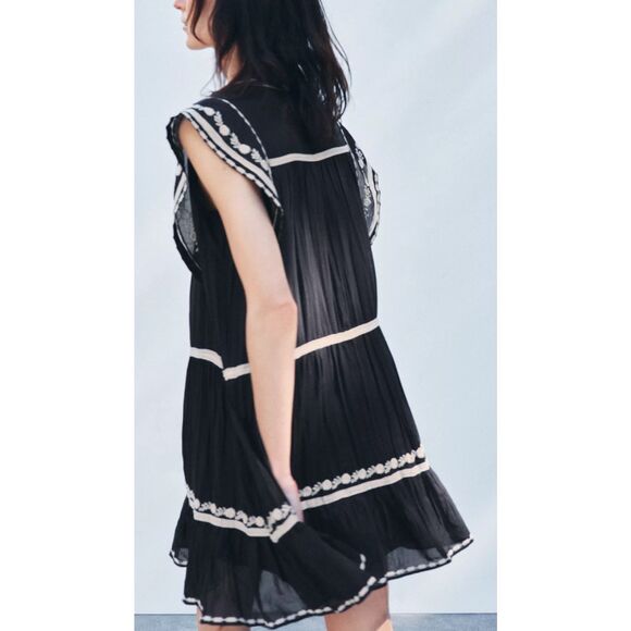 NWOT Zara collection  CONTRAST EMBROIDERY DRESS, Med $149 B18 - Picture 2 of 13